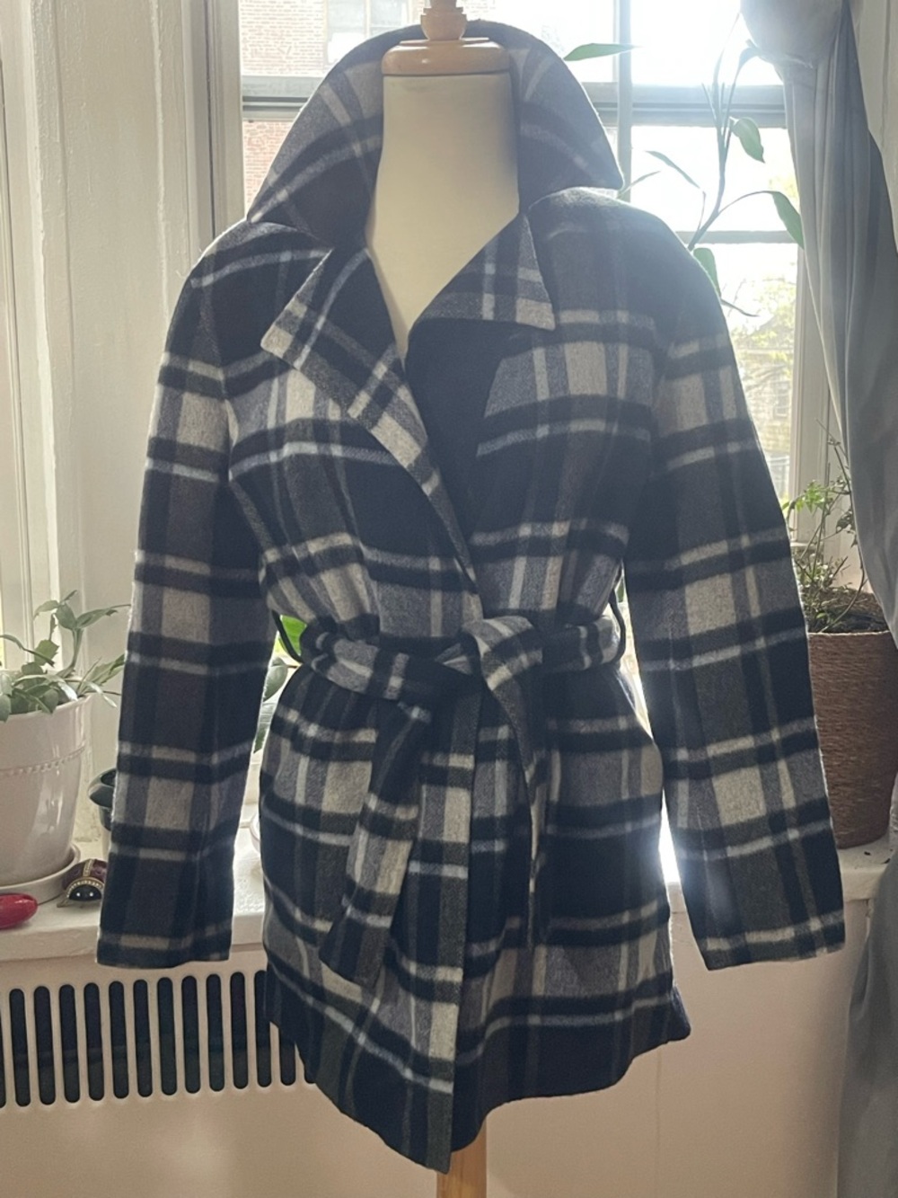 Theory Black and White Plaid Wool Belted Blazer